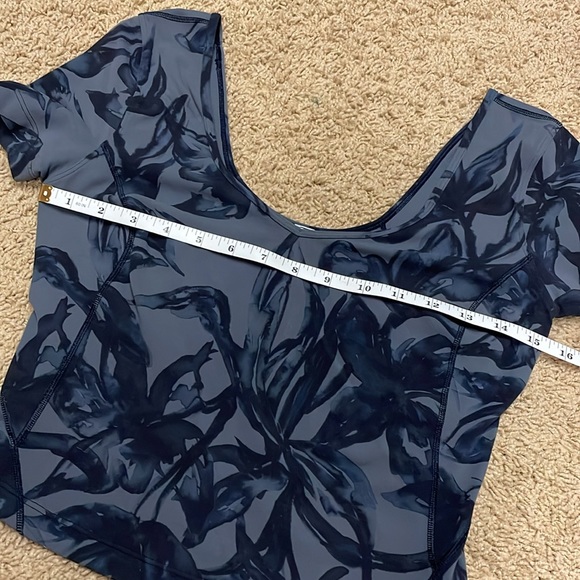 Lululemon Align T-shirt - Picture 2 of 5